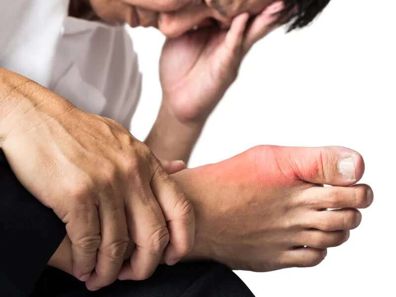 Gout flare-ups could raise heart risk for weeks after