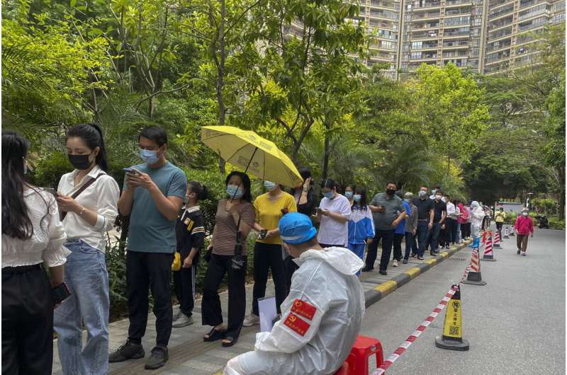 Guangzhou closes to most arrivals as China's outbreak grows