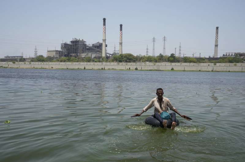 Heat wave sparks blackouts, questions on India's coal usage