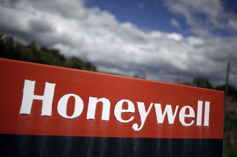 Honeywell will pay $160 mn to settle bribery charges concerning contracts with national oil companies in Brazil and Algeria