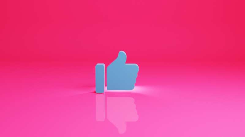 How Facebook clickbait draws users into engaging with posts