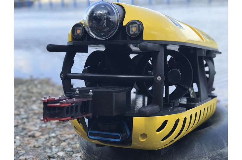 How robots and bubbles could soon help clean up underwater litter