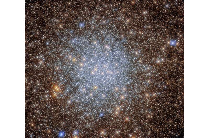 Hubble dives into cosmic treasure trove