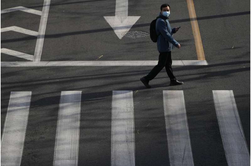 In 'zero-COVID' China, 1 case locks down Peking University