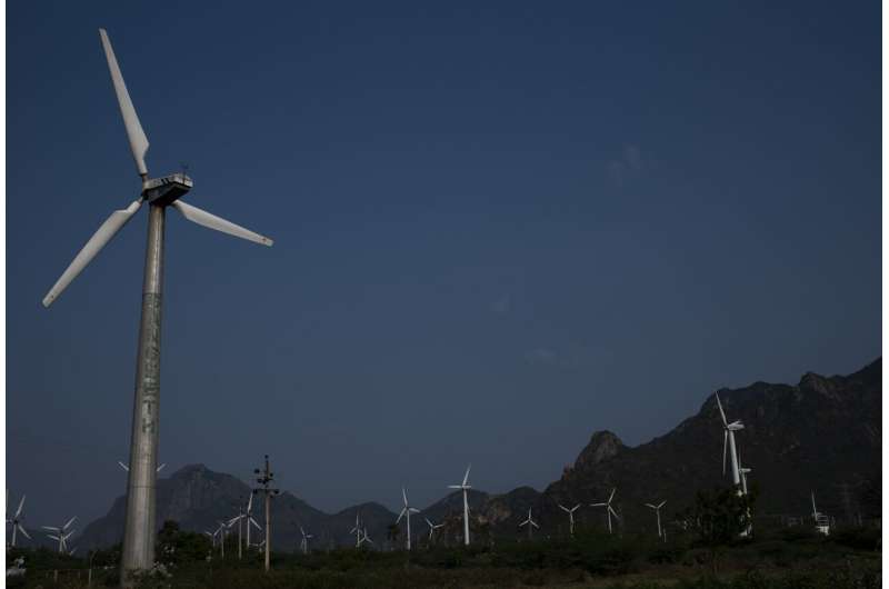 India to miss renewable energy goal, officials, experts say