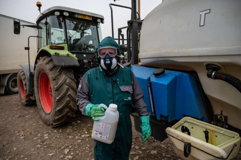 Muchos agricultores han sufrido intoxicación por plaguicidas