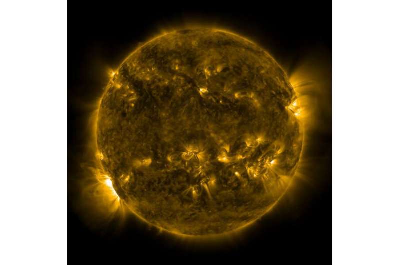 NASA's SDO sees sun release strong solar flare