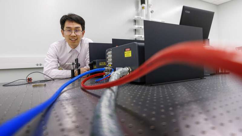 New device brings scientists closer to penetrating quantum materials