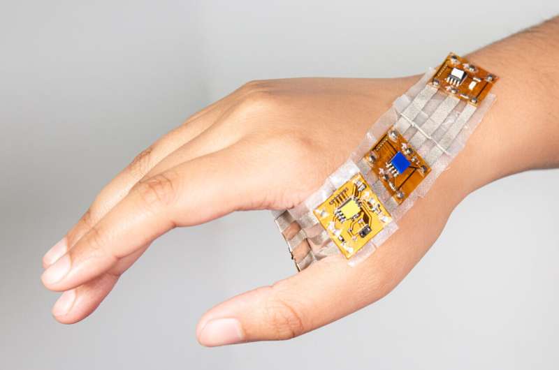 New 'smart tattoos' tackle tech challenges of on-skin computing