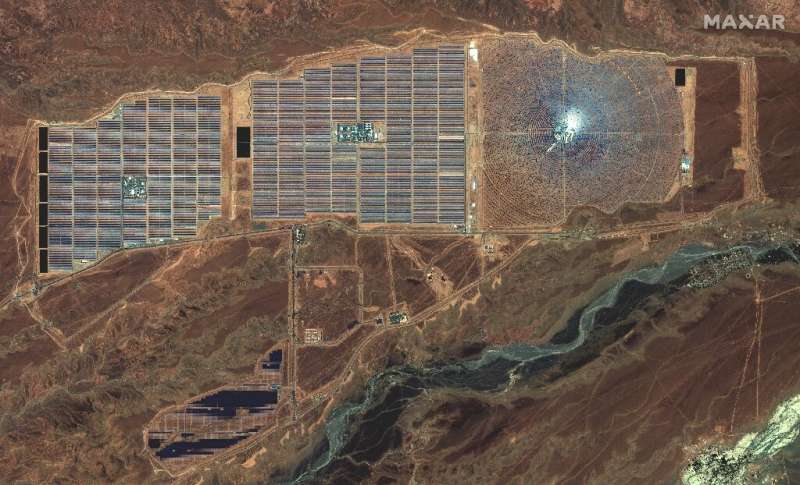 Noor Solar Park lies about 10 kilometres northeast of the town of Ouarzazate in Morocco's southern Draa valley in the Tafilalet 