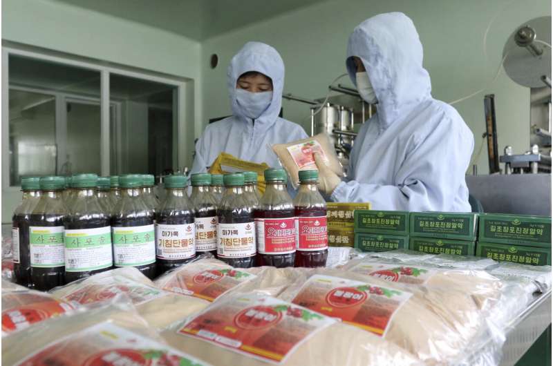 North Korea pushes conventional medication to battle COVID-19