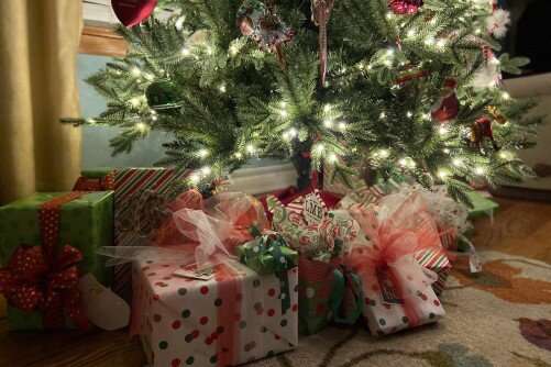 Research confirms wisdom of Santa’s wish lists, showing holiday shoppers often don’t buy what recipients want