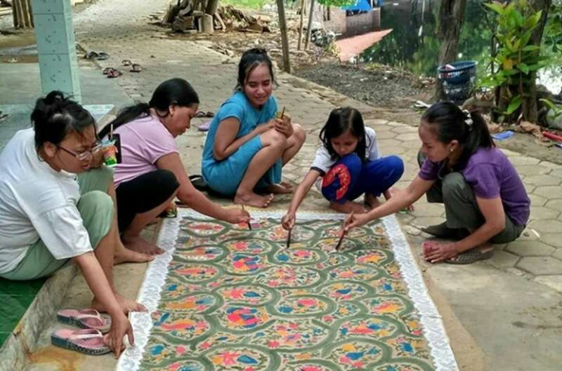 Safety net program shown effective in helping low-income households recover their livelihood following natural disasters