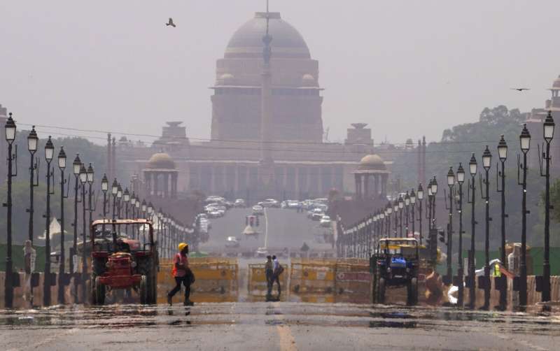South Asia's intense heat wave a 'sign of things to come'