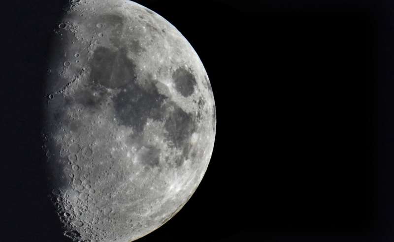 Space junk on 5,800-mph collision course with moon