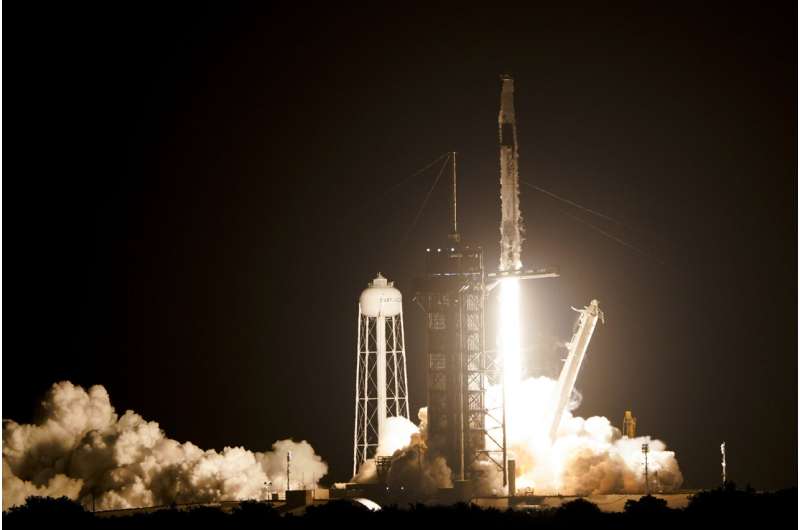 SpaceX launches 4 astronauts for NASA after private flight