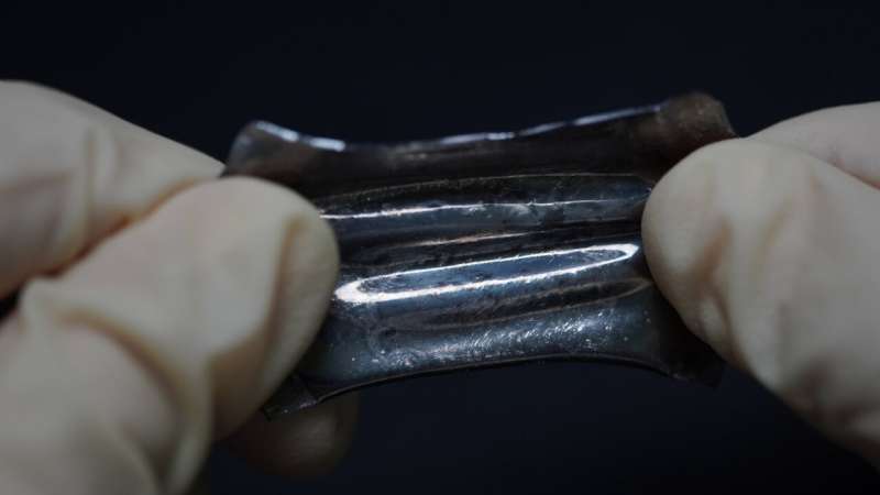 Stretchable battery packaging with moisture and gas barrier could power the future of wearable devices