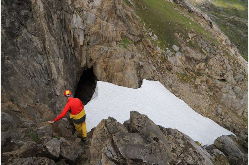 Subarctic cave bacteria could be at risk due to climate change