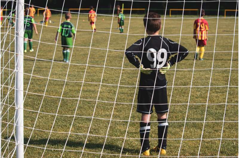 Team sports linked to fewer mental health difficulties for kids