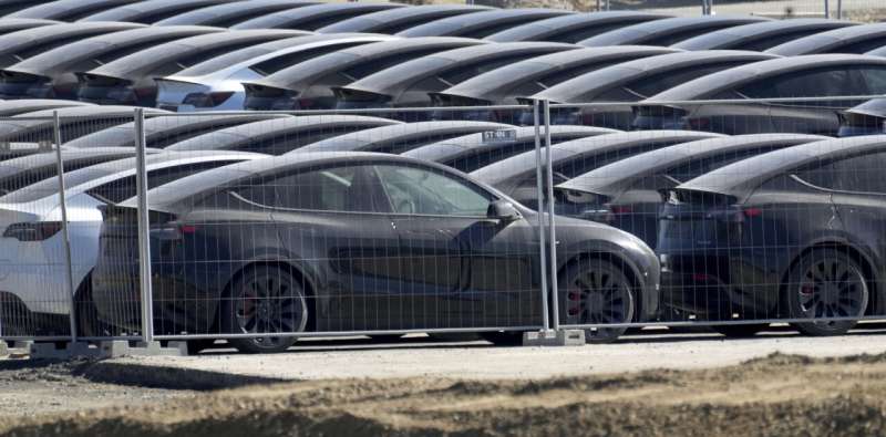 Tesla opens 'Gigafactory' near Berlin, its 1st in Europe