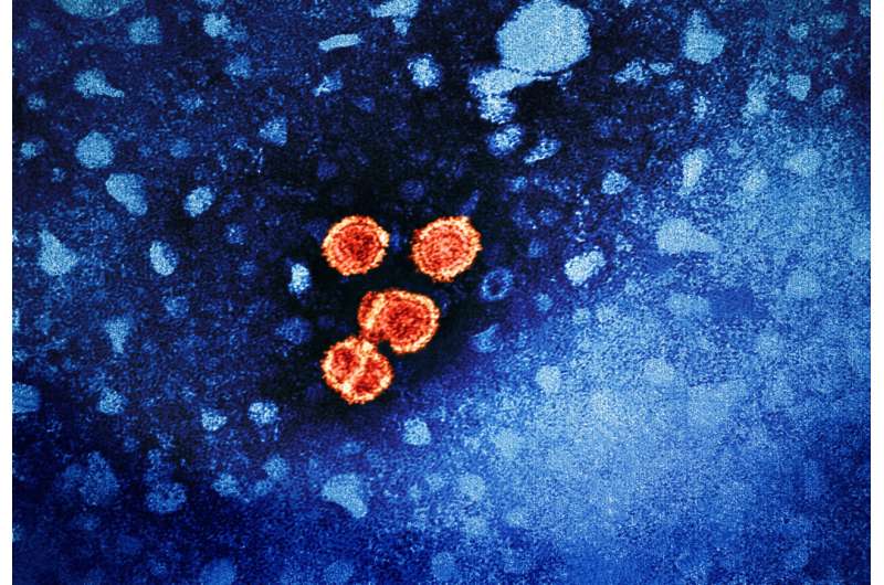 Three-dose hepatitis B vaccine regimen protects people with HIV