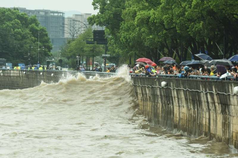 Typhoon Muifa hit Hangzhou in China's eastern Zhejiang province