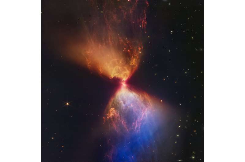 El telescopio espacial Webb detecta las primeras galaxias ocultas del Hubble