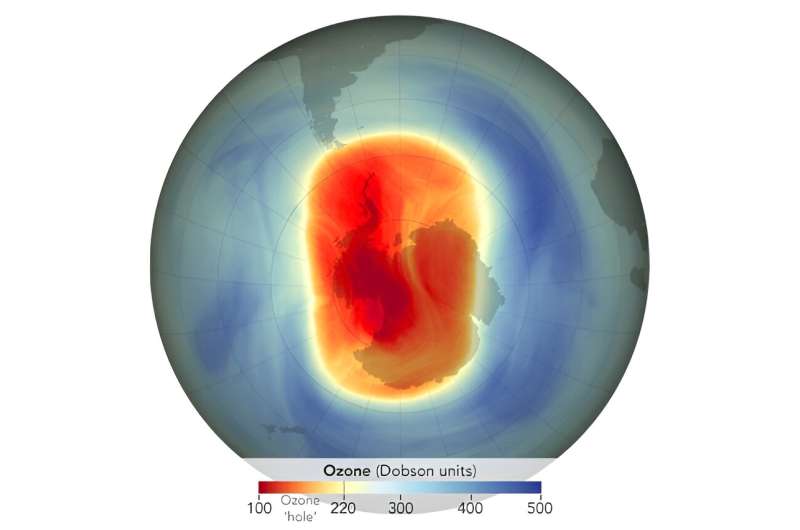 Исследователи НАСА и НОАА установили, что озоновая дыра 2023 года станет 16-й по величине