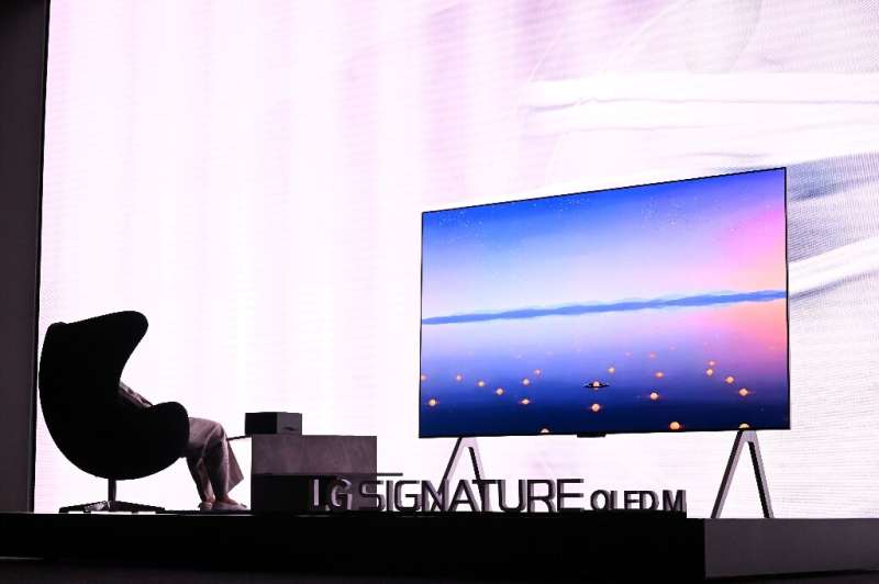 A large-screen TV that boasts a completely wireless connection was part of a line-up showcased at the show by South Korea's LG 