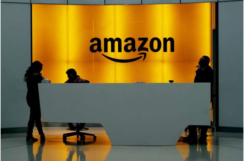 Amazon launches Q, a business chatbot powered by generative artificial intelligence