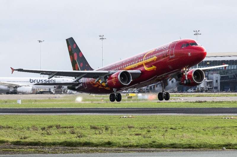 An aeroplane fueled by sustainable aviation fuel (SAF) taking off at Brussels Airport earlier this year