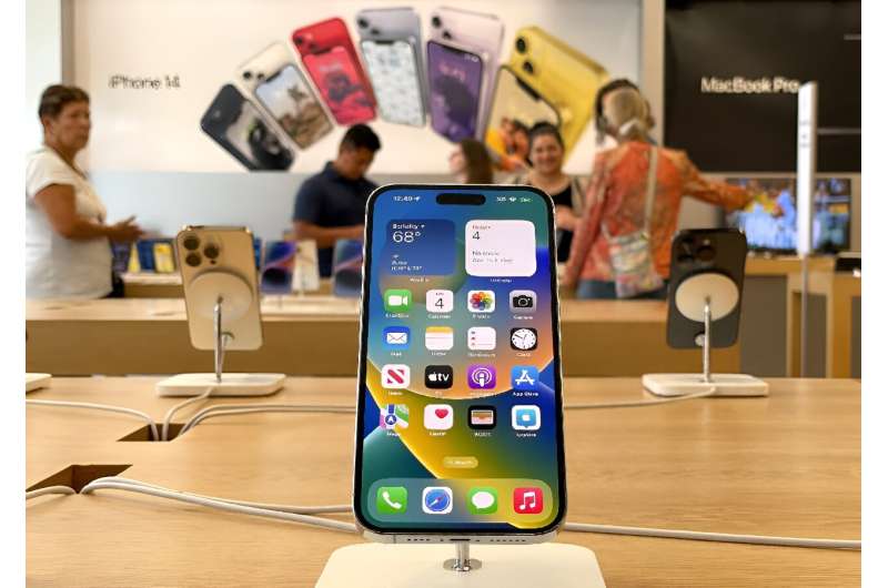 Apple iPhone sales lagged estimates in the recently ended quarter and unconfirmed reports have it that China is stopping governm