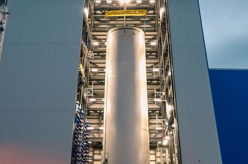 Bezos' rocket company pins crash on overheated engine nozzle
