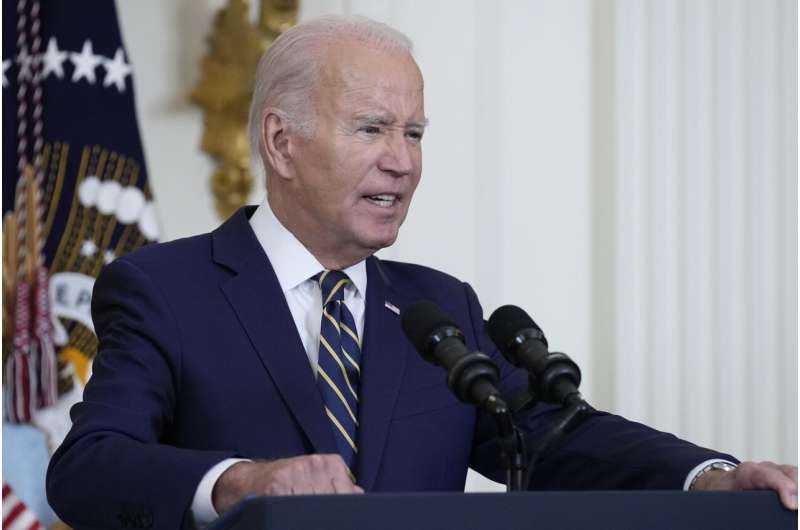 Biden announces an advanced cancer research initiative as part of his 'moonshot' effort