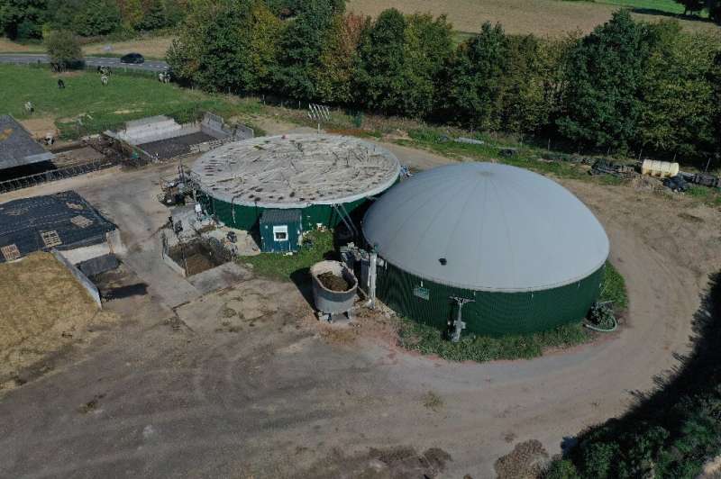 Biogas is a low-emission fuel that energy majors could develop