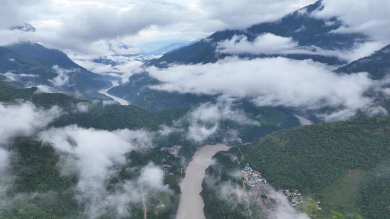 Cleaner air brings a wetter high mountain Asia