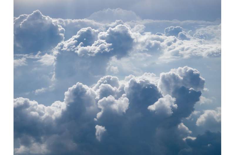 Clouds in the sky provide new clues to predicting climate change