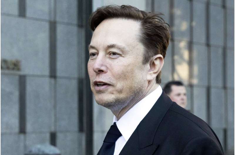 Elon Musk espera tener CEO de Twitter a finales de año