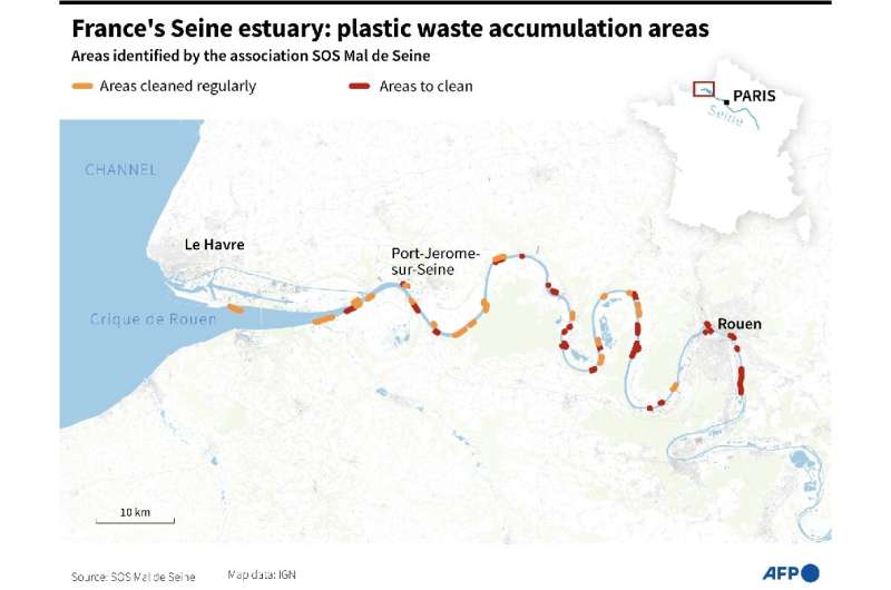 France's Seine estuary: plastic waste accumulation areas