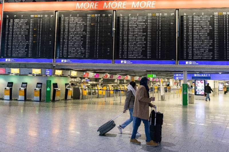 Fraport urged passengers not to travel to Frankfurt airport because of the strike, and switch to rail journeys when possible