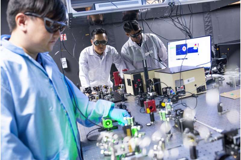 Harmful gases could be detected on-the-spot with a new way to generate powerful lasers