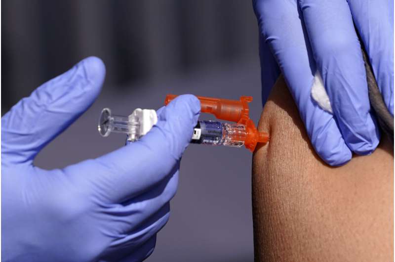 Holidays didn't lead to feared bump in flu cases, CDC says