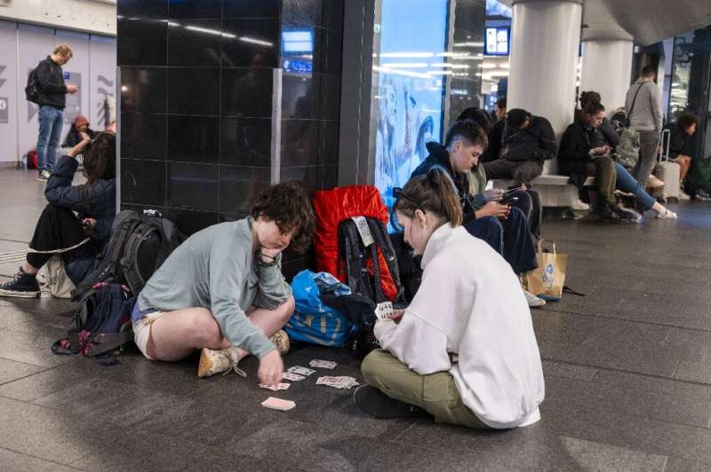 Hundreds of travellers were stranded at Amsterdam's central station by Storm Poly