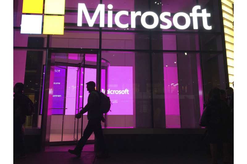 Microsoft reports outage for Teams, Outlook, other services