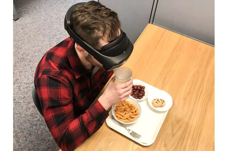 Mixed-reality technology may improve research on eating behaviors