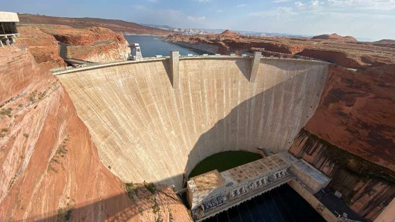 Most of the world's 60,000 big dams were designed to last 50 to 100 years
