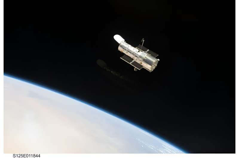 NASA's Hubble Space Telescope pauses science due to gyro issue