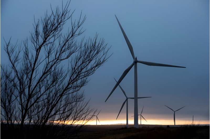 Onshore wind projects have had less opposition in Scotland, where environmental and planning policy is controlled by the devolve