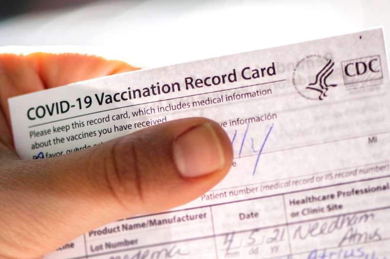 教授和新冠病毒国家项目表示，疾病预防控制中心高估了接种疫苗的美国人数量