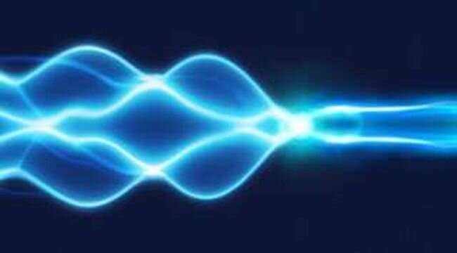 Quantum interference of light: Anomalous phenomenon found